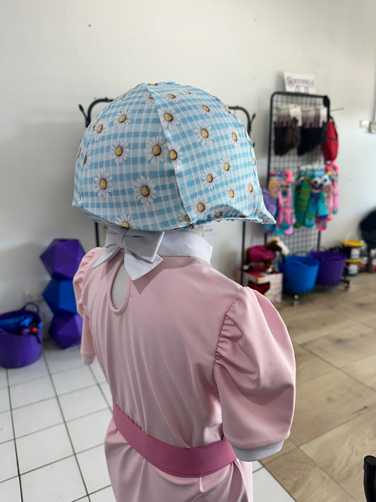 Gingham Daisies Helmet Cover