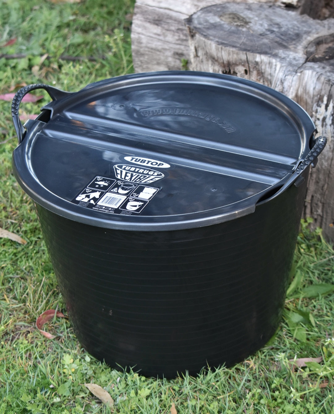 Red Gorilla Black Tubs