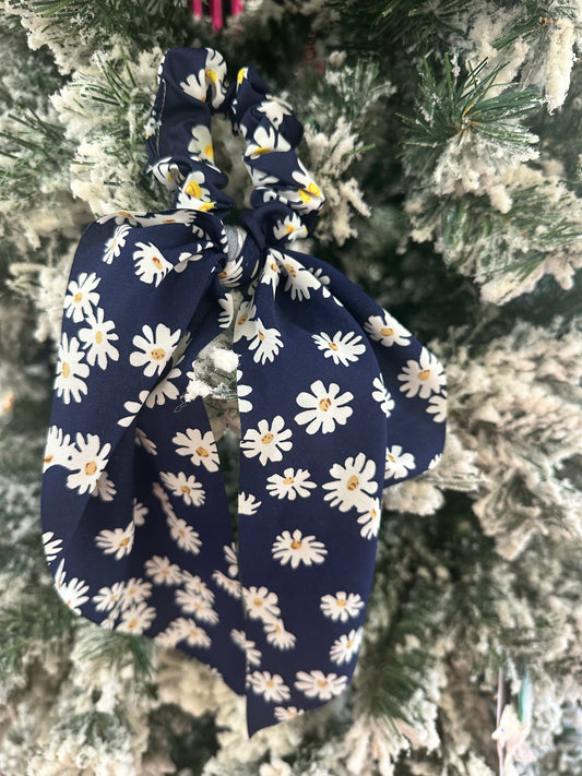 Daisies Scarf Tail Hair Scrunchies