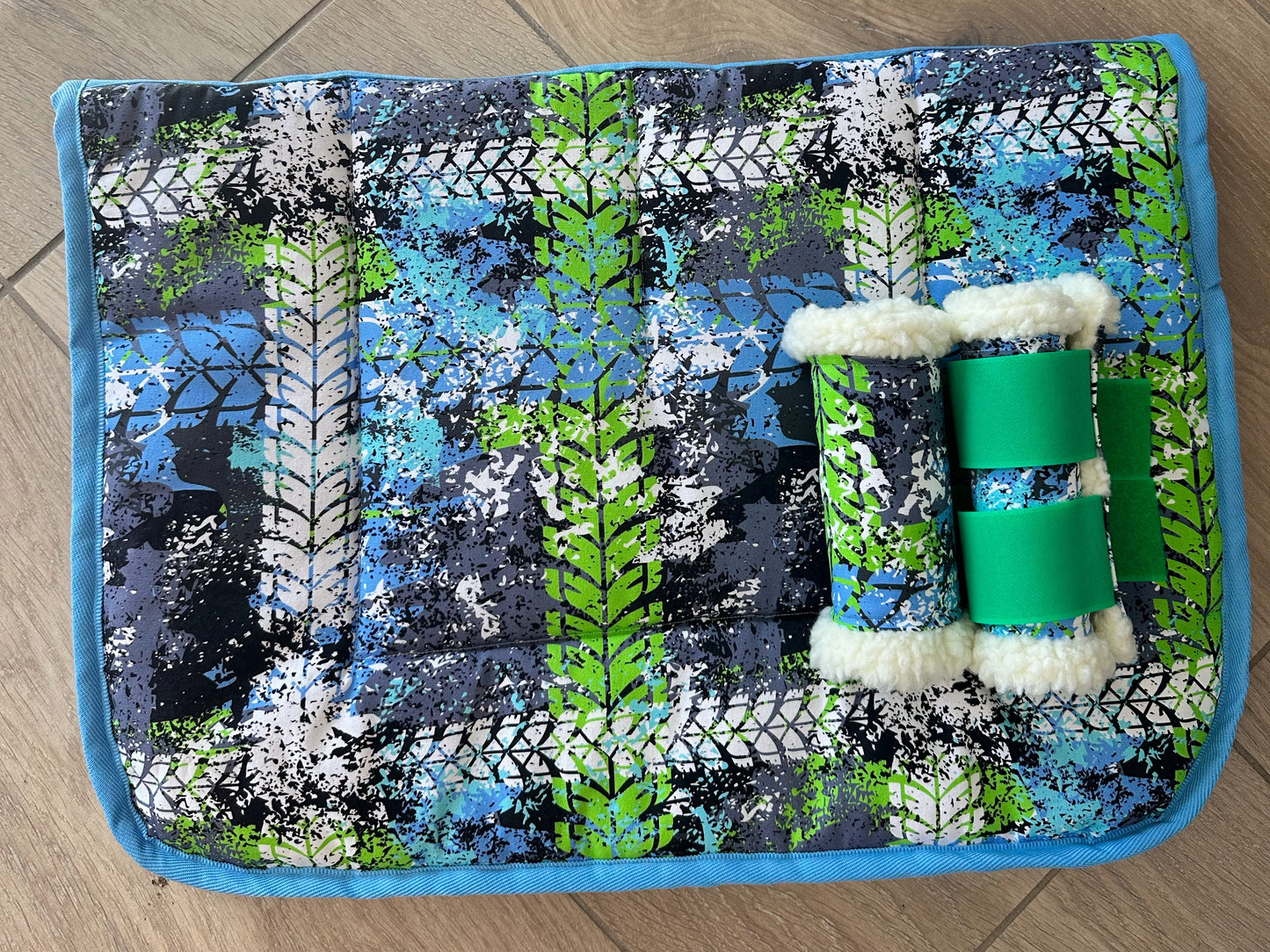 Motorbikes Kids Saddle Pad