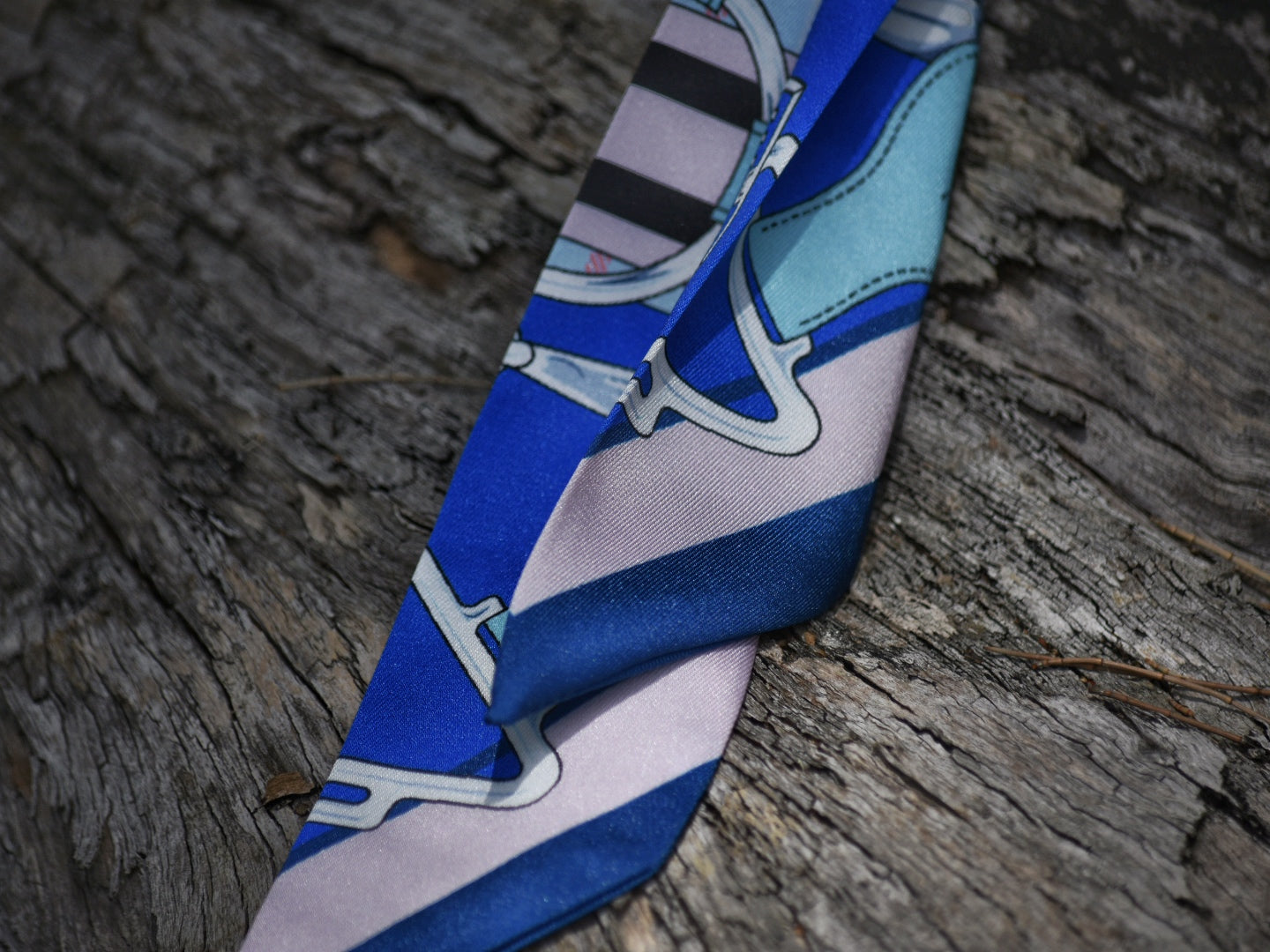 Equestrian Satin Twilly