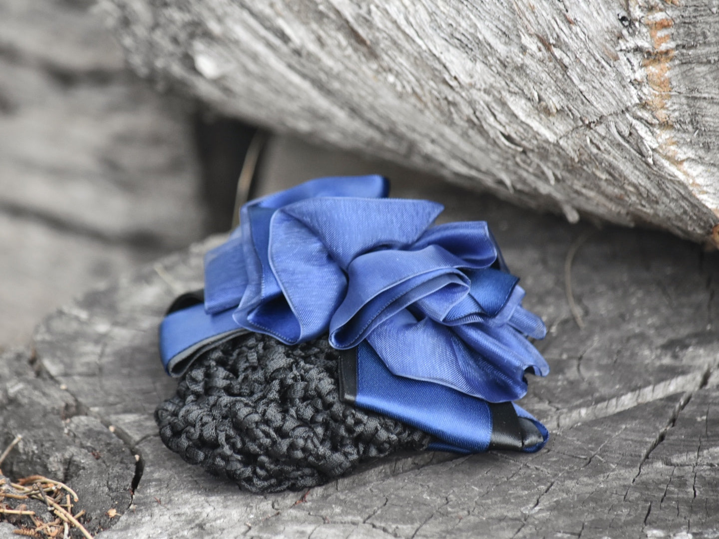 Ruffle Show Snood